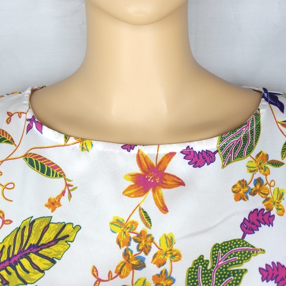 HARLOW & ROSE WHITE FLORAL PRINT RUFFLE SLEEVE BLOUSE EUC SMALL - Picture 2 of 8